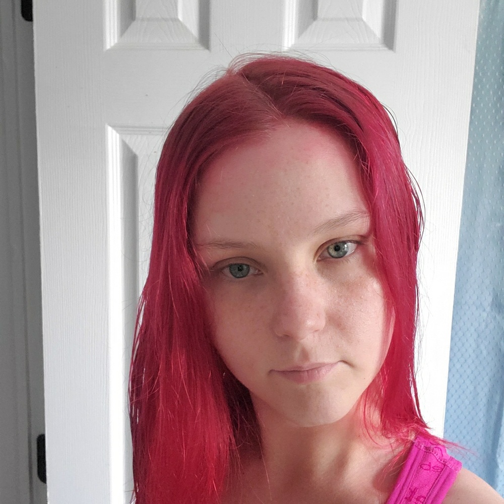 Meet your Posher, Katelyn